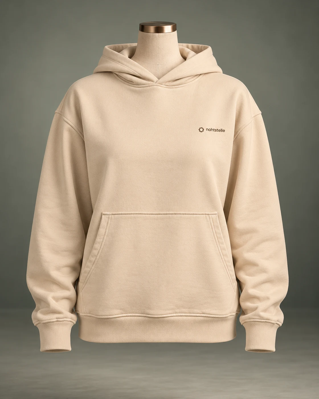 Sudadera beige con capucha, vista frontal